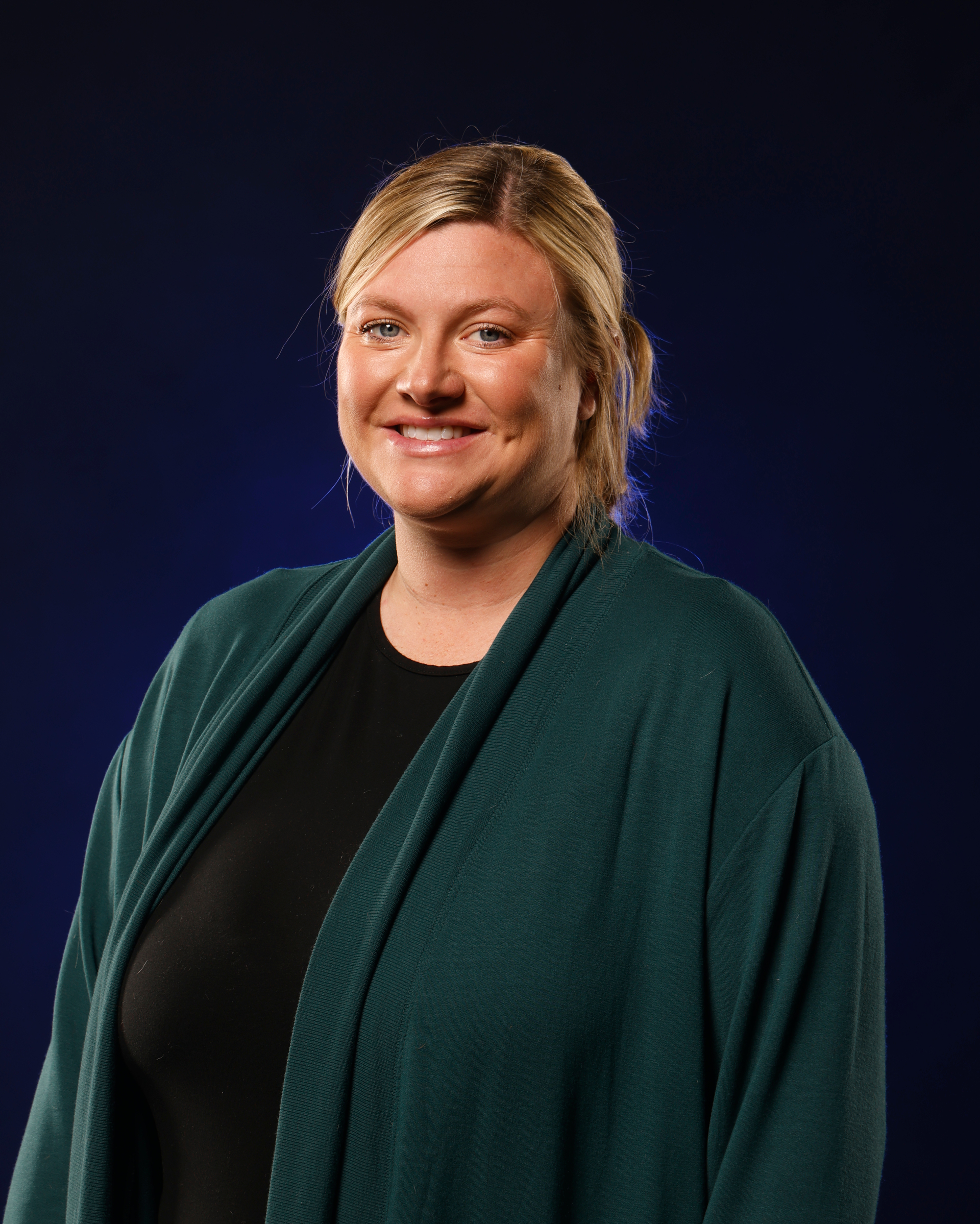 staff photo of Kristin Williams