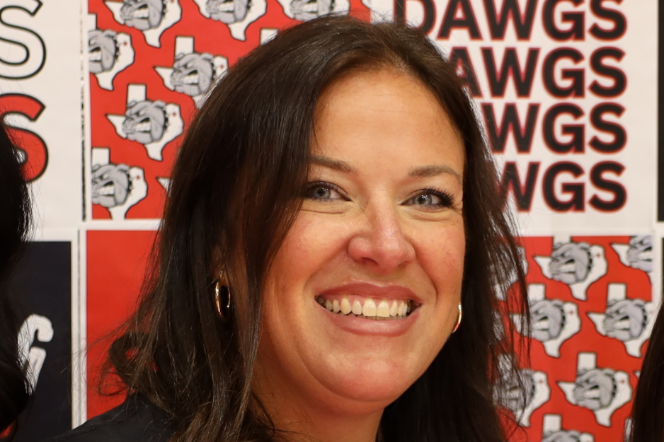 staff photo of Mandy Lancaster