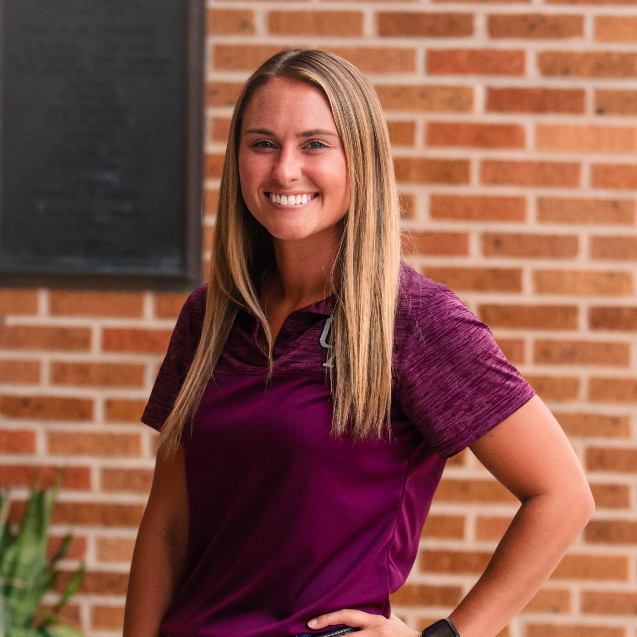 staff photo of Lyndsay Gagner