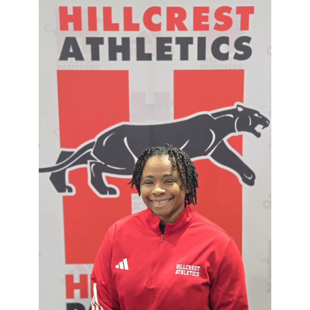 staff photo of Angela Carr