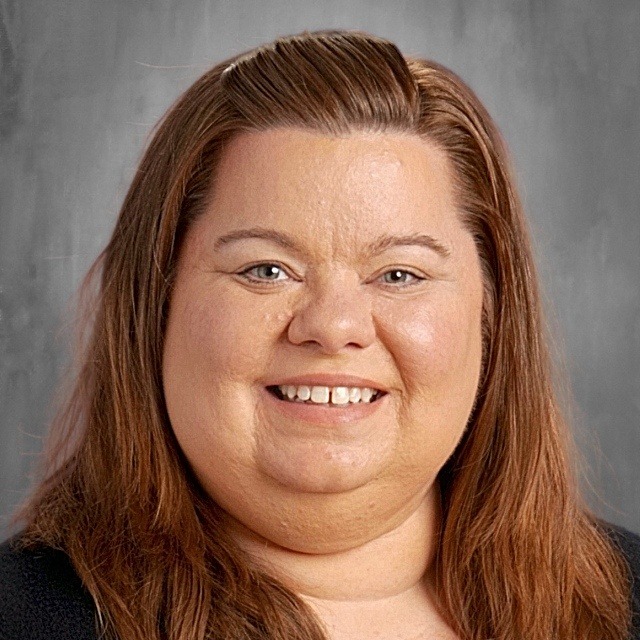 staff photo of Laura Dyer