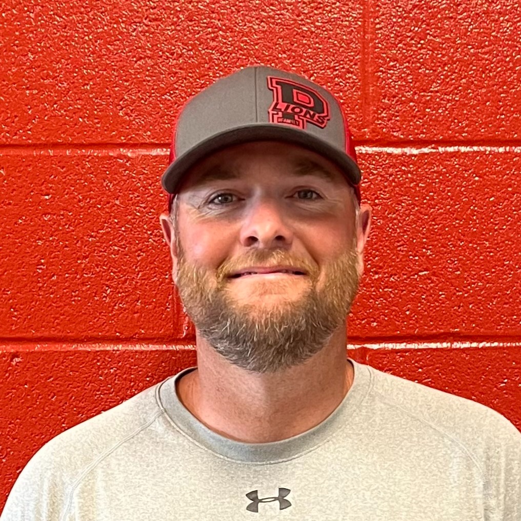 staff photo of Scott Warner