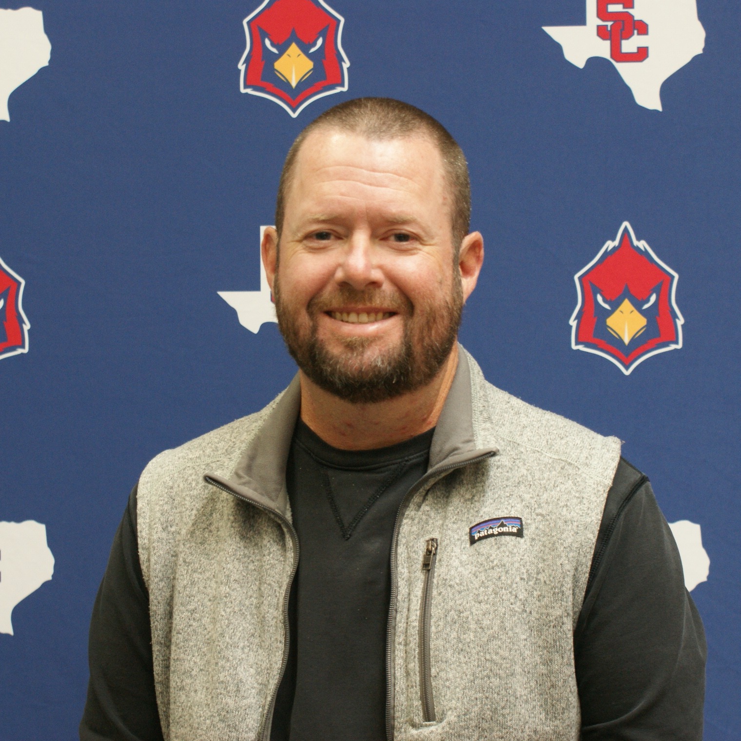 staff photo of Chris Hemphill