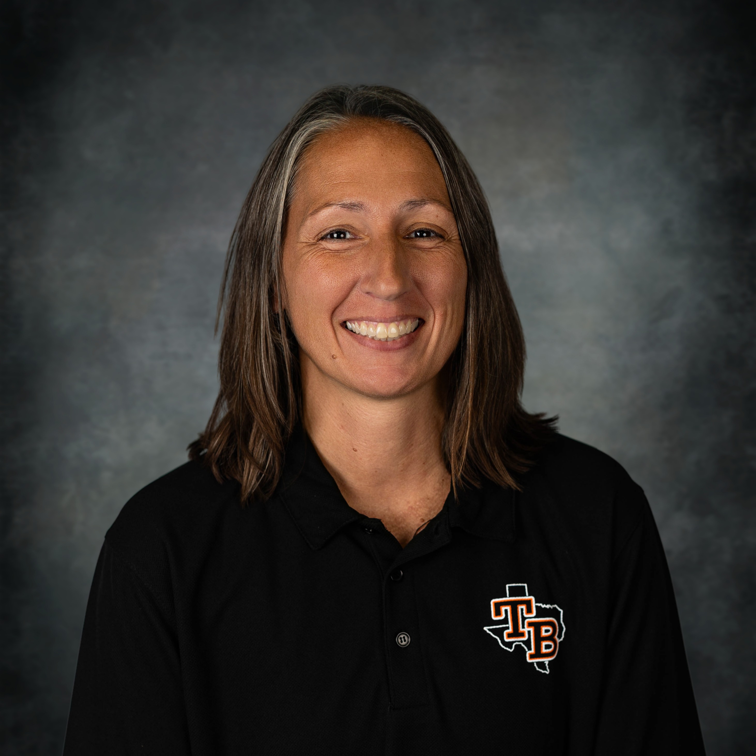 staff photo of Jennifer Ramos