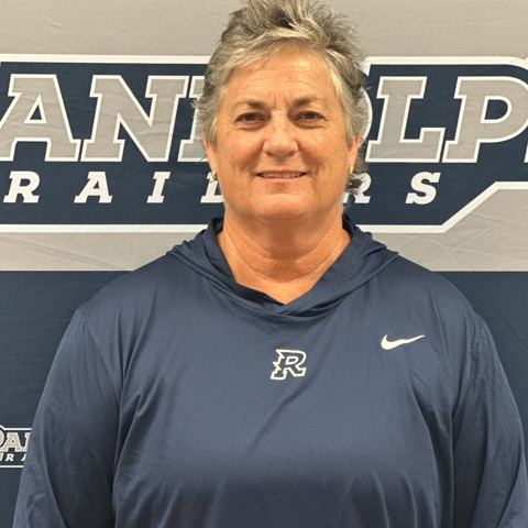 staff photo of Laura Taube