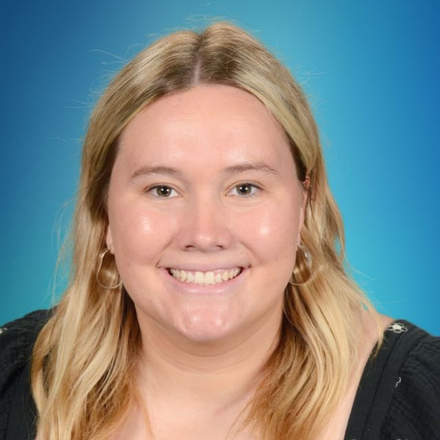 staff photo of Emma Hinson