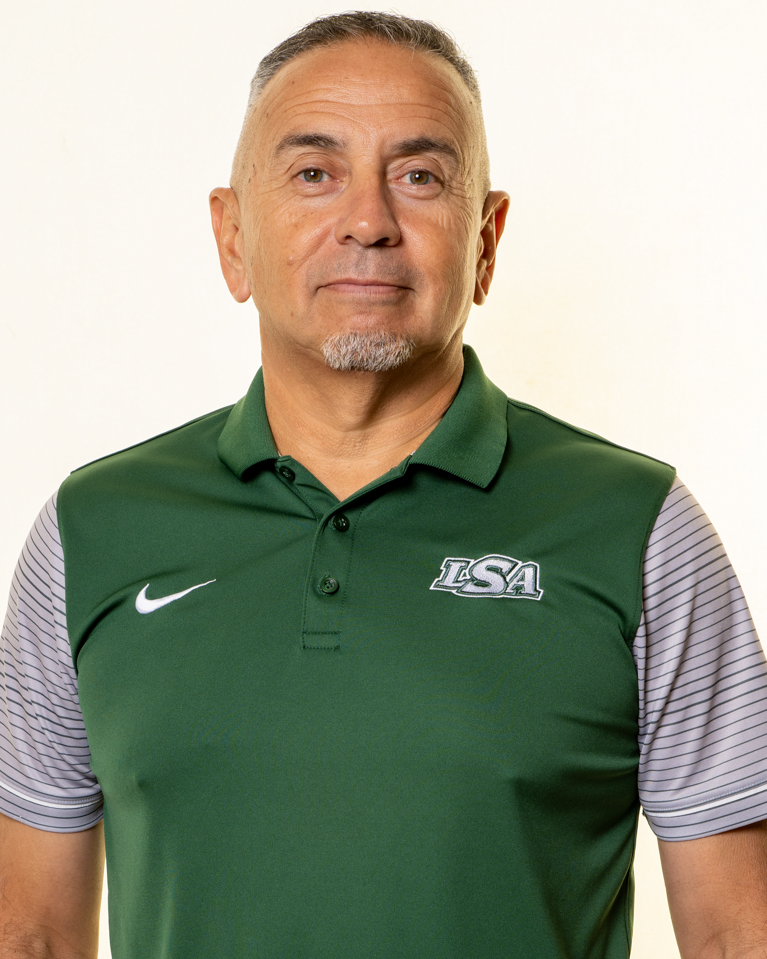 staff photo of Tom  Dela Garza