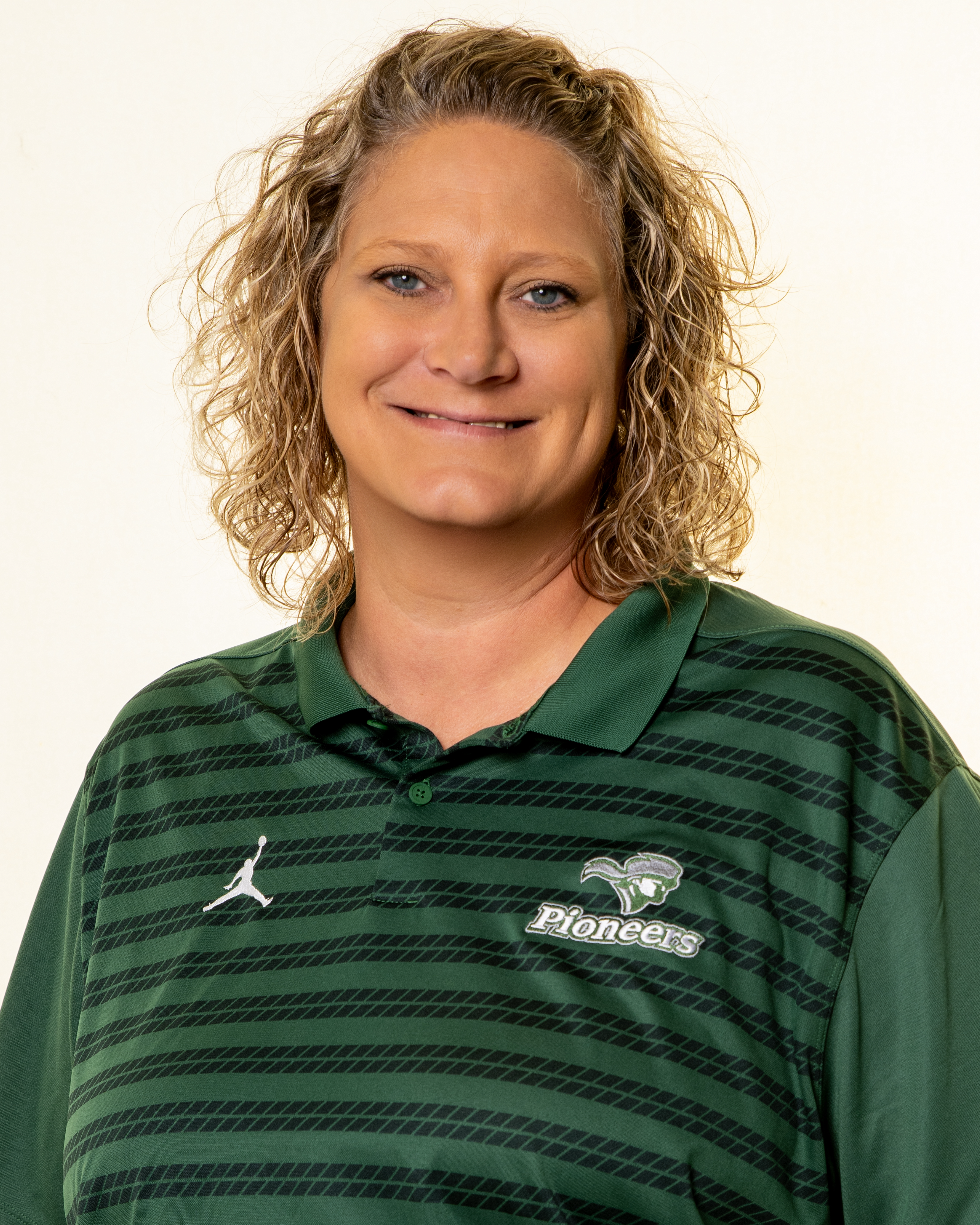 staff photo of Deanna Rathje