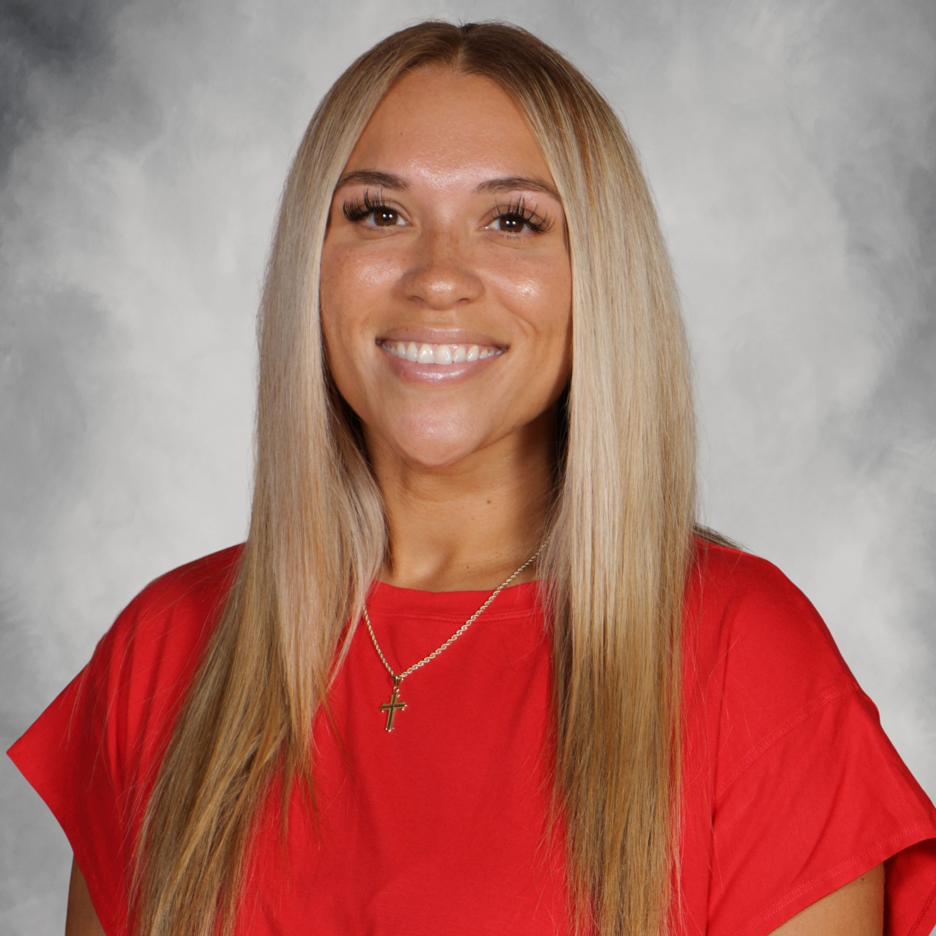 staff photo of Nikki Dunn