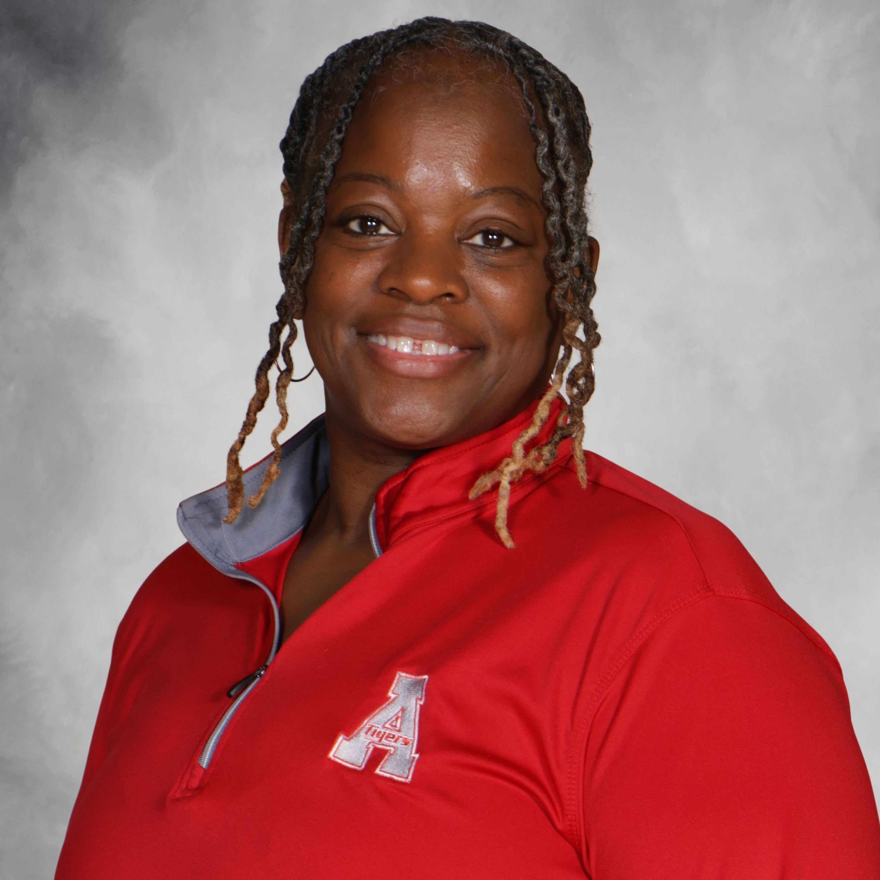 staff photo of Tammy Hart