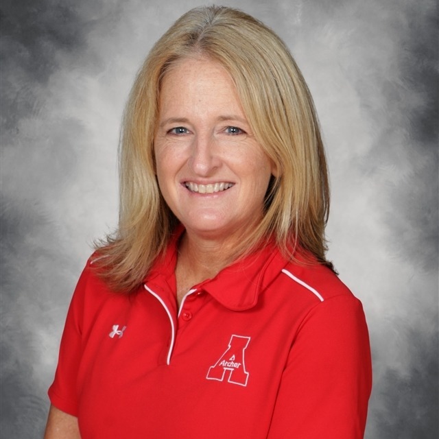 staff photo of Sandy Newbern