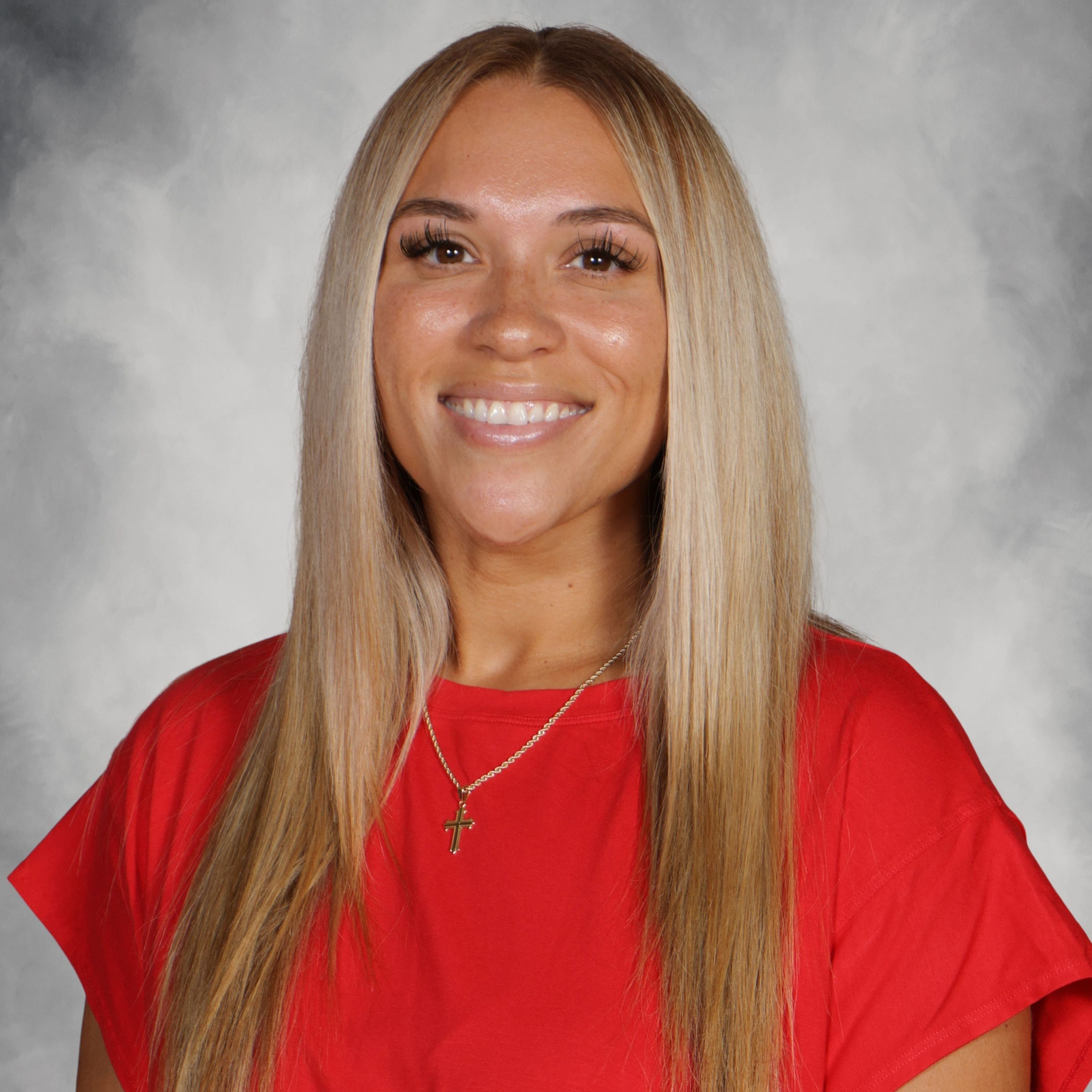 staff photo of Nikki Dunn