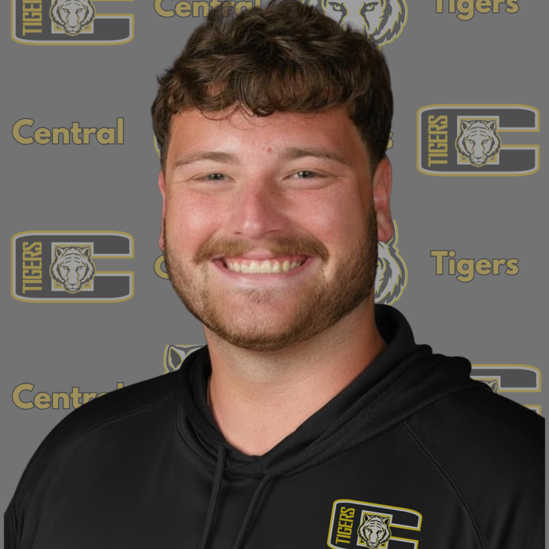 staff photo of Ryan Gregg
