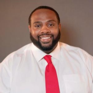 staff photo of Tim Davis