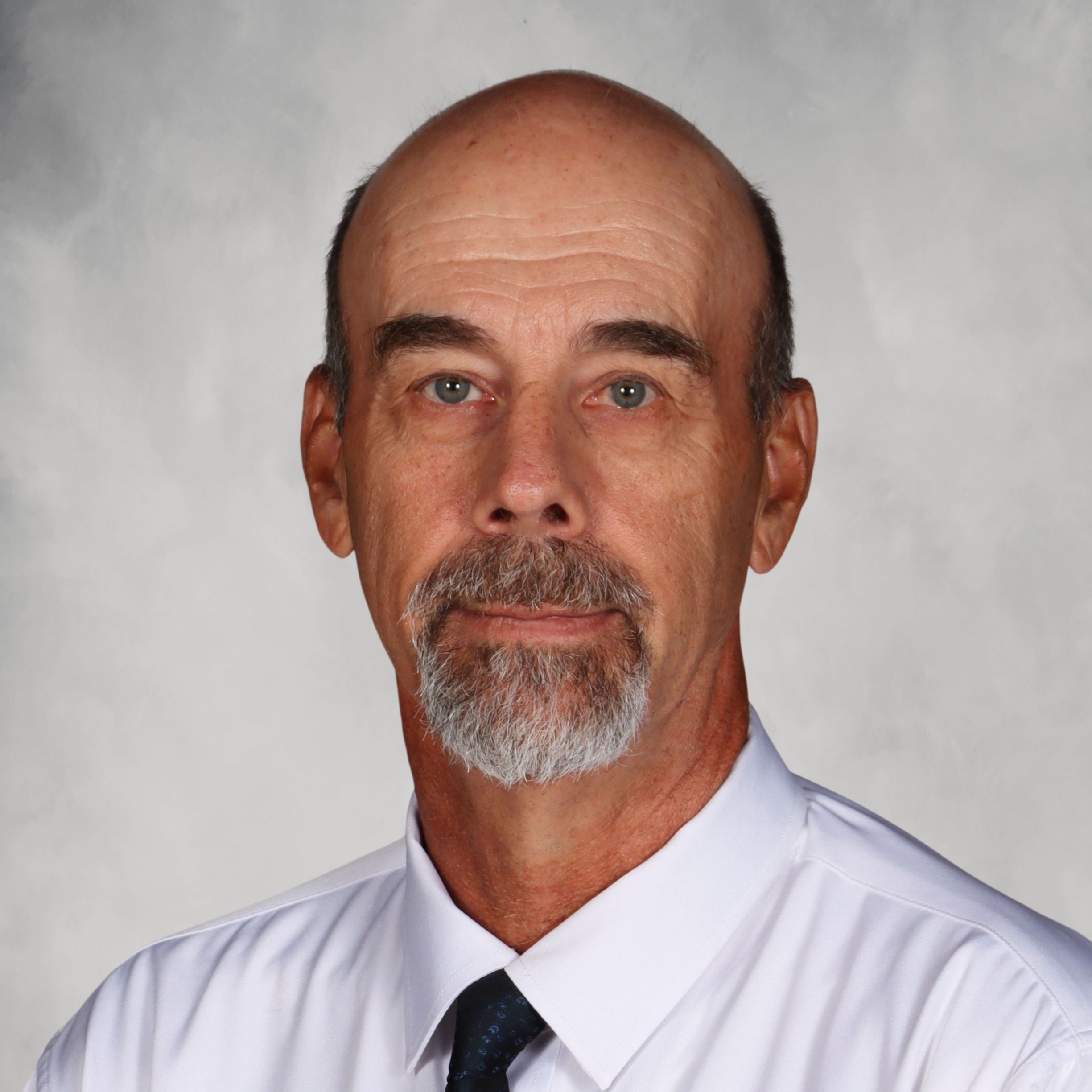 staff photo of Lee Bailey