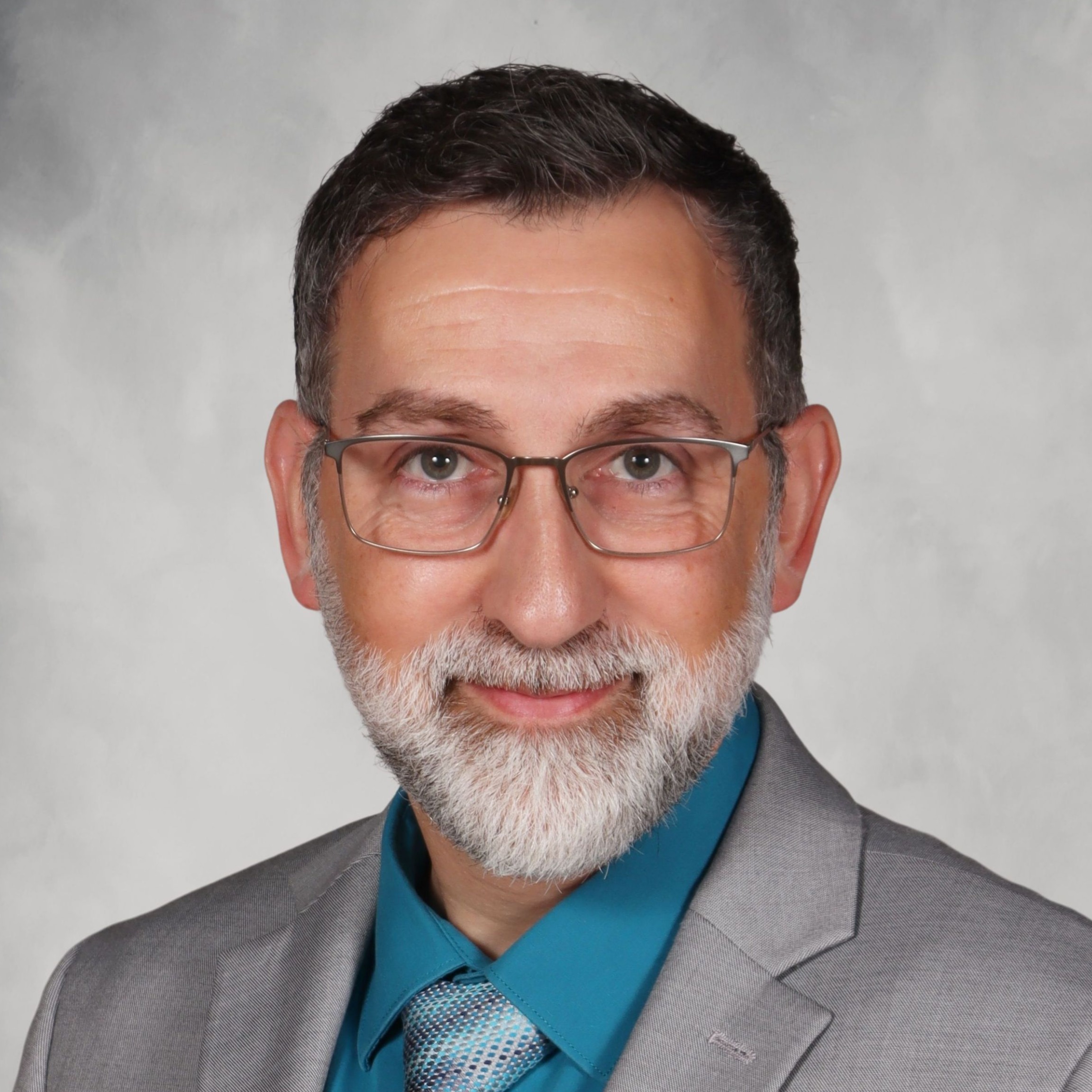 staff photo of Travis Smith