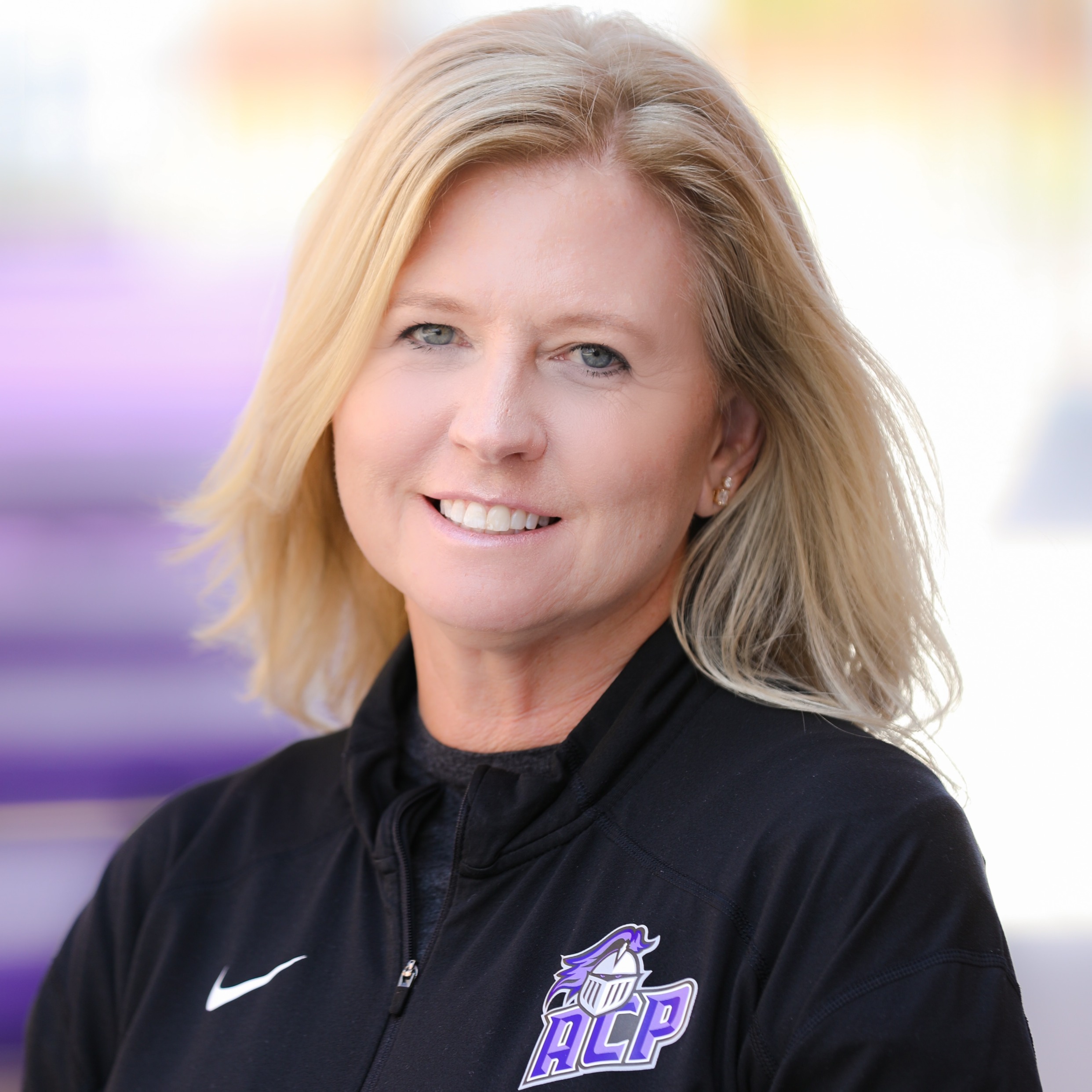 staff photo of Debi Stahl