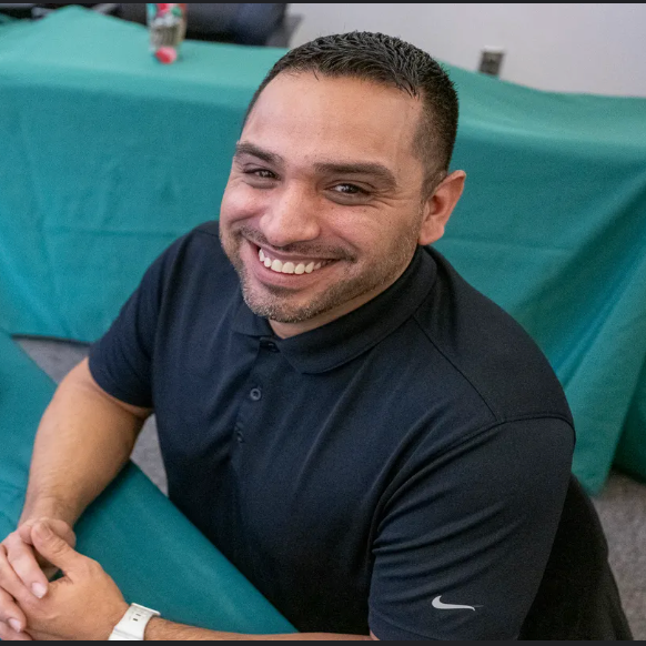 staff photo of Chris Mendoza