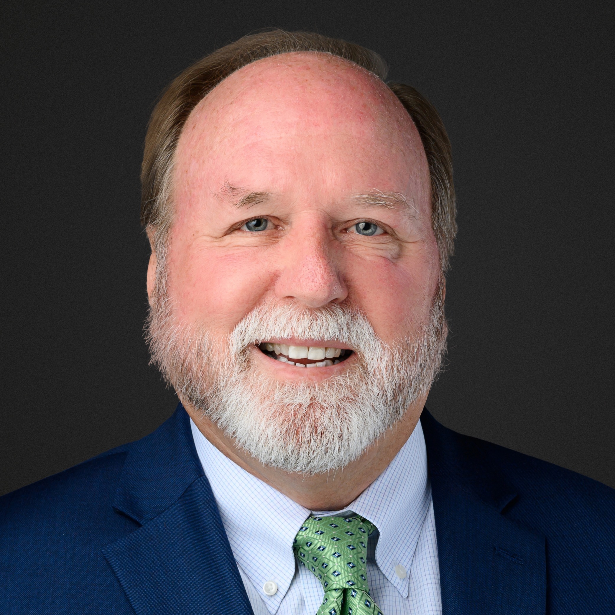 staff photo of Lynn Dupree