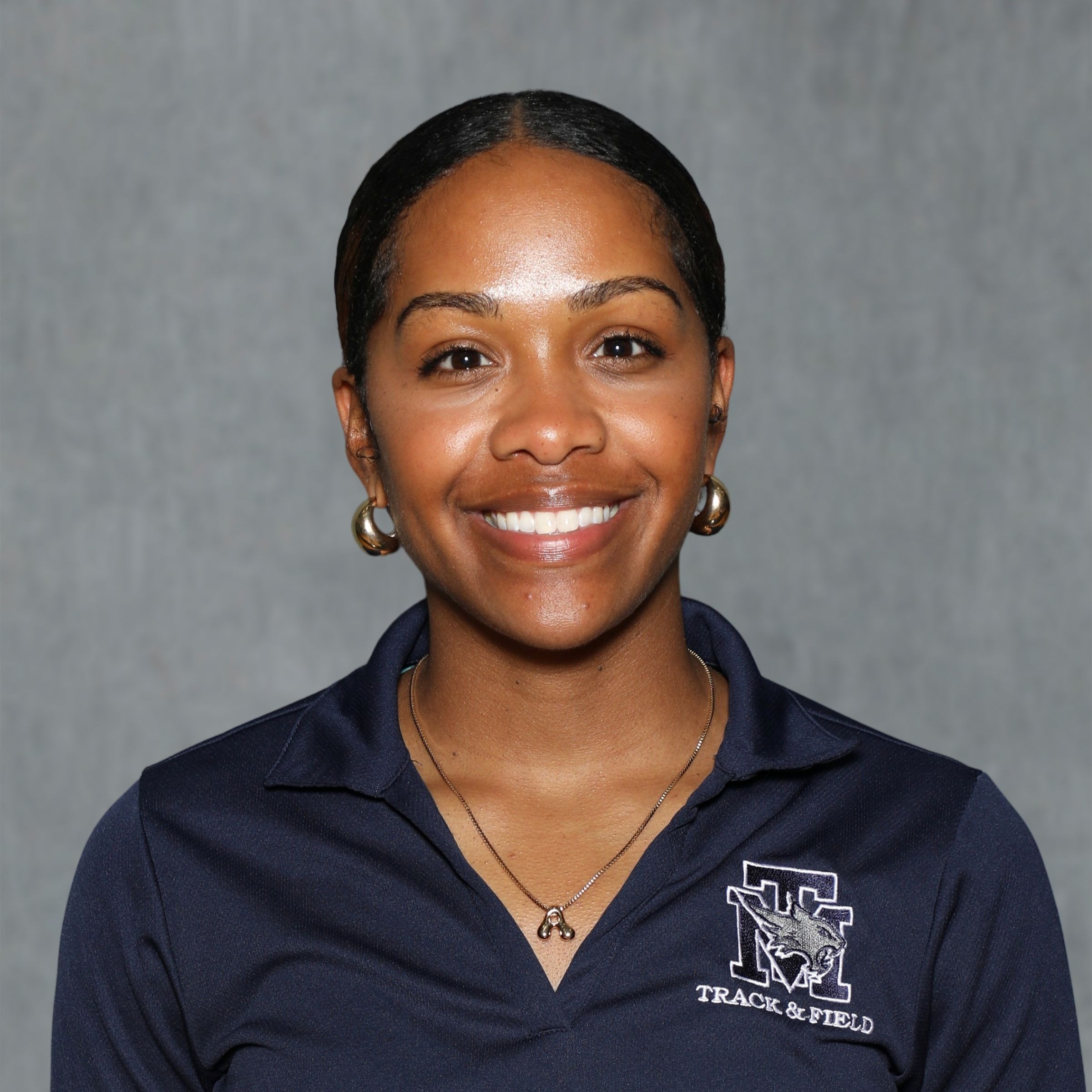 staff photo of Ariana Ealy