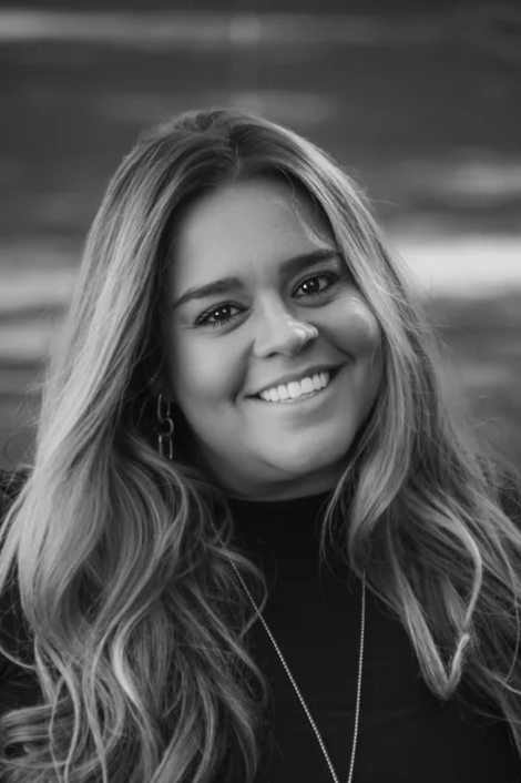 staff photo of Alison  Fell