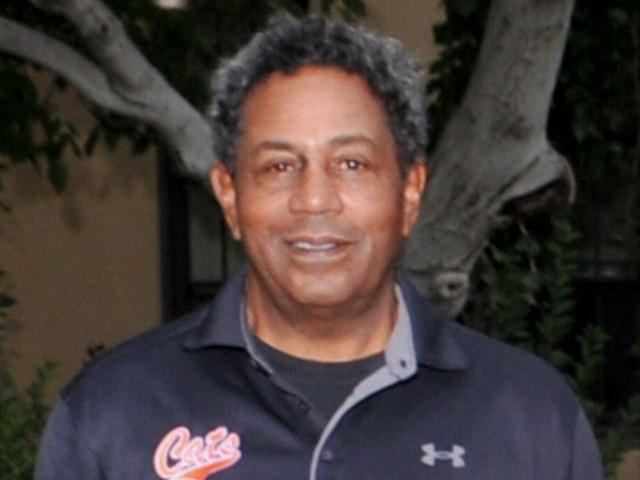 staff photo of Earl Johnson