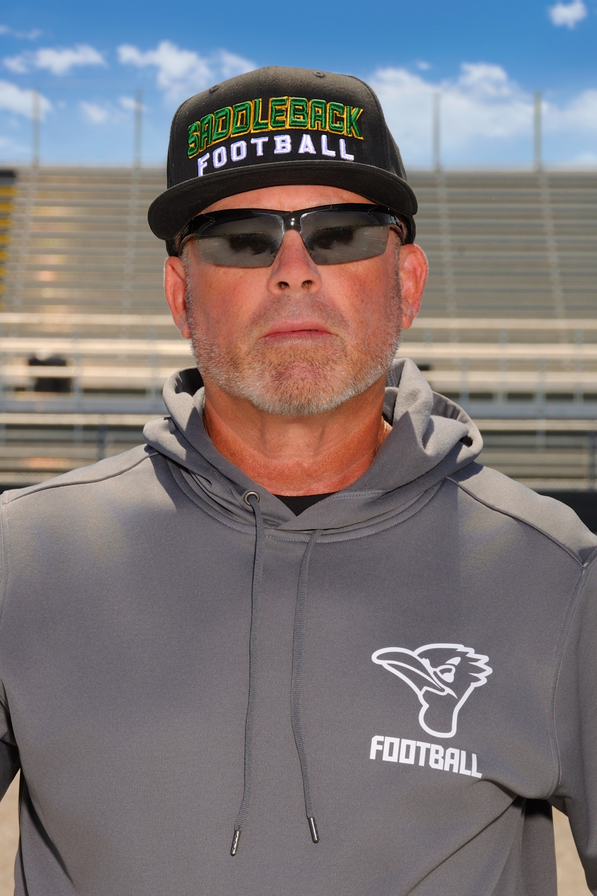 staff photo of Robert Thompson