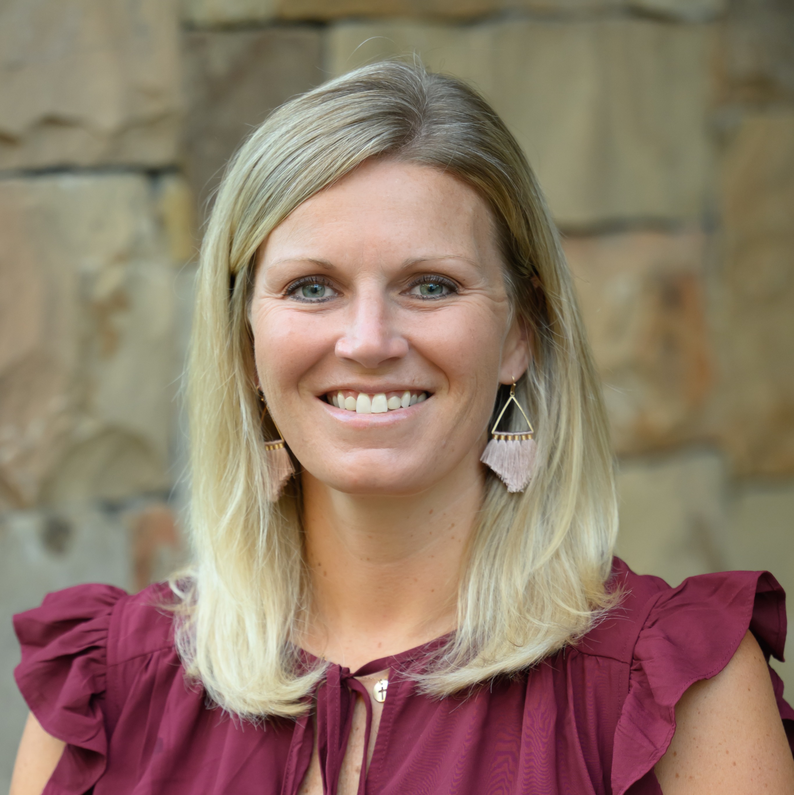 staff photo of Heather  Karvis