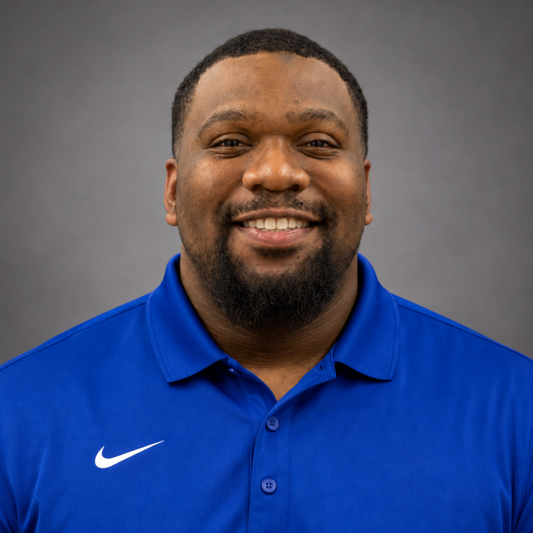 staff photo of Timothy Davis