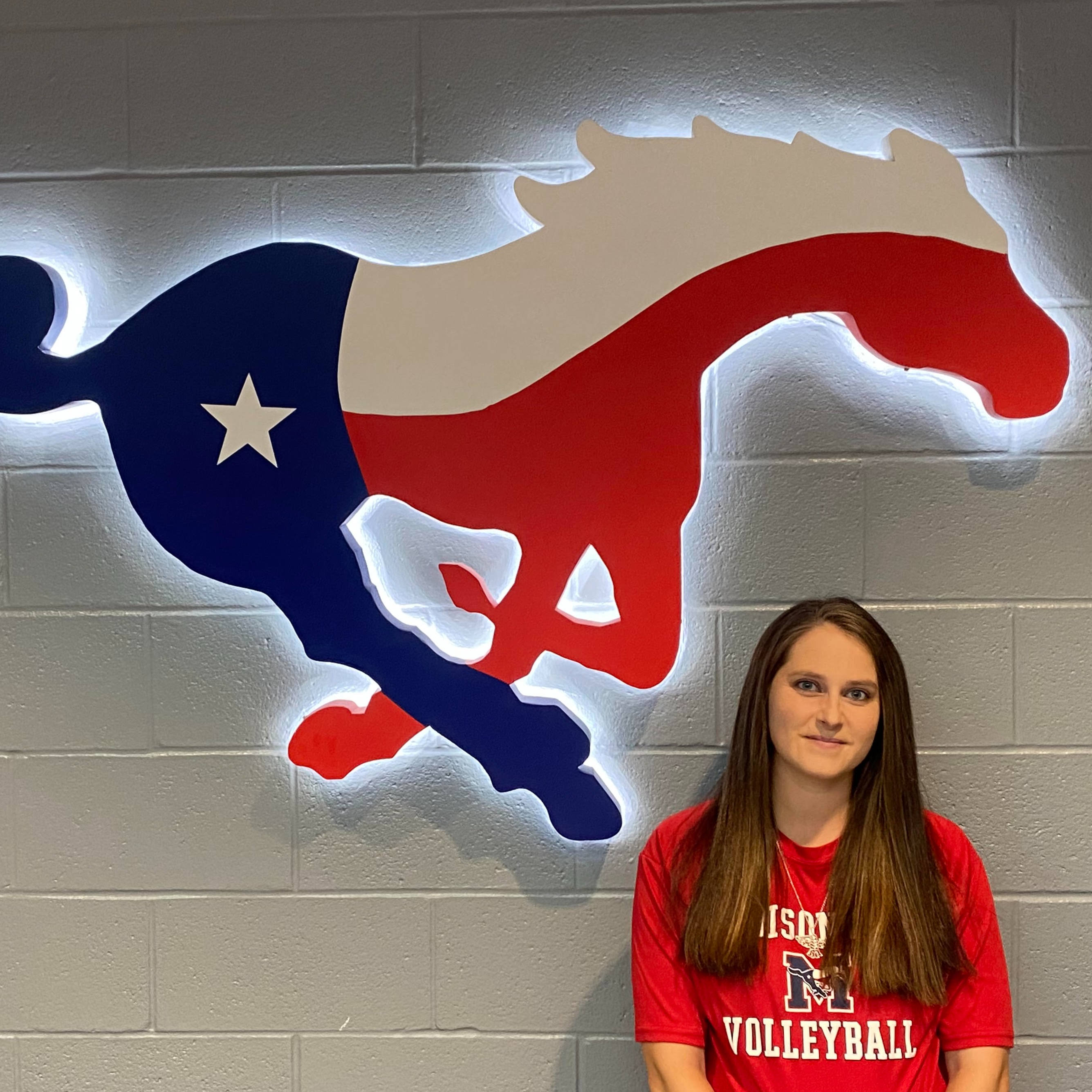 staff photo of Chelsea Thompson