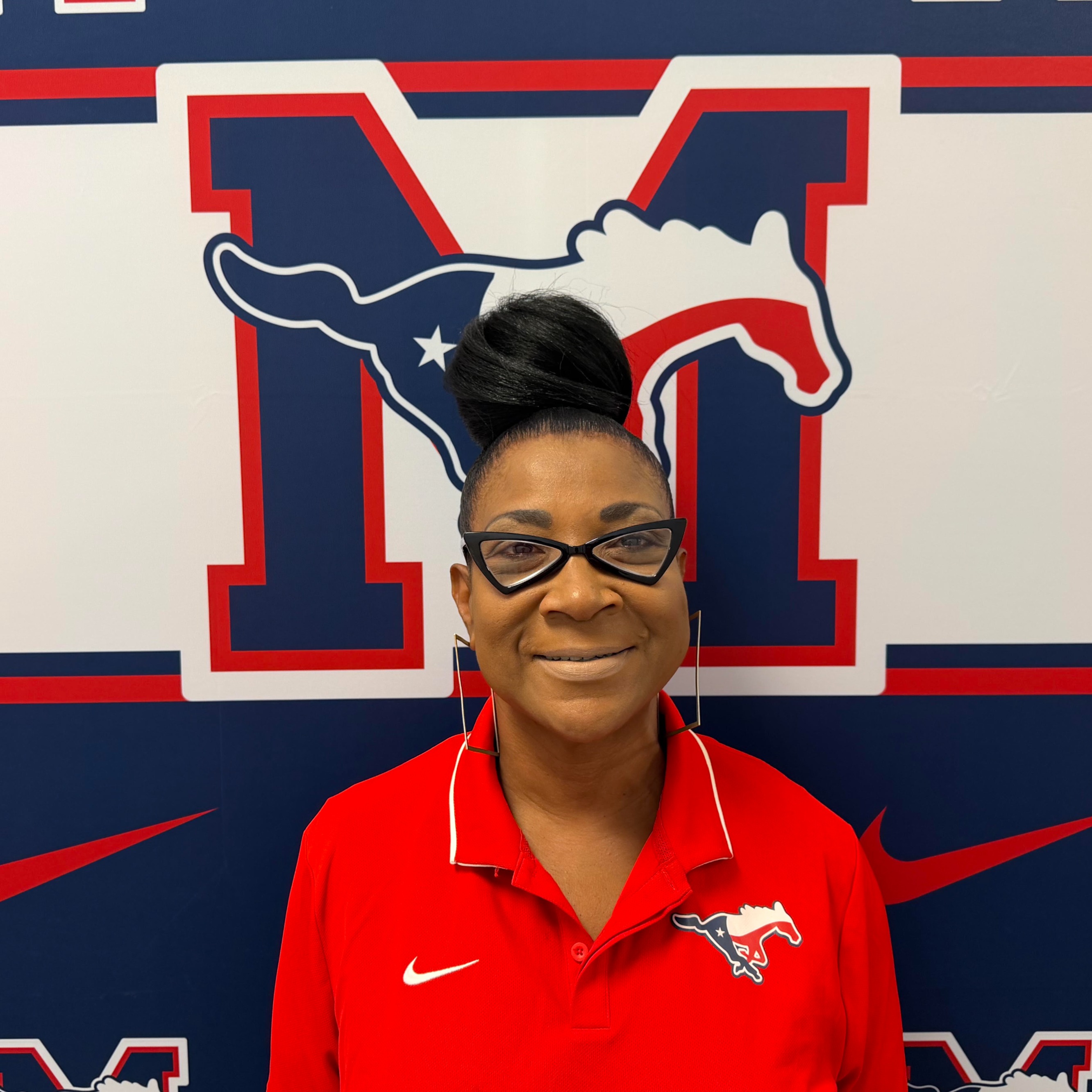 staff photo of Shana Taylor