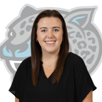 staff photo of Rebecca Jones