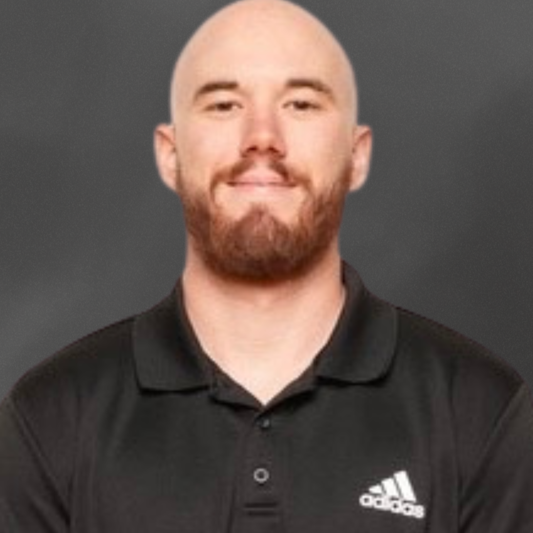 staff photo of Zachary Davis