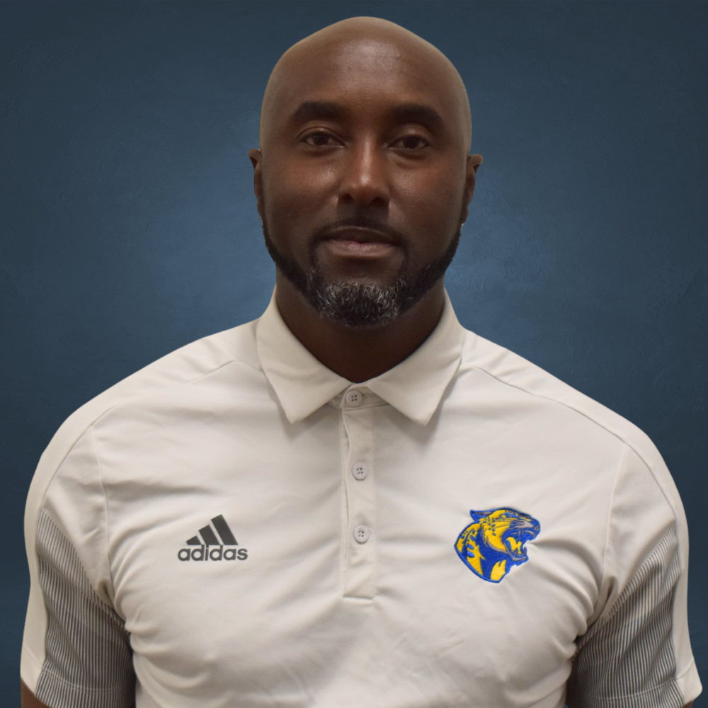 staff photo of Greg Davis