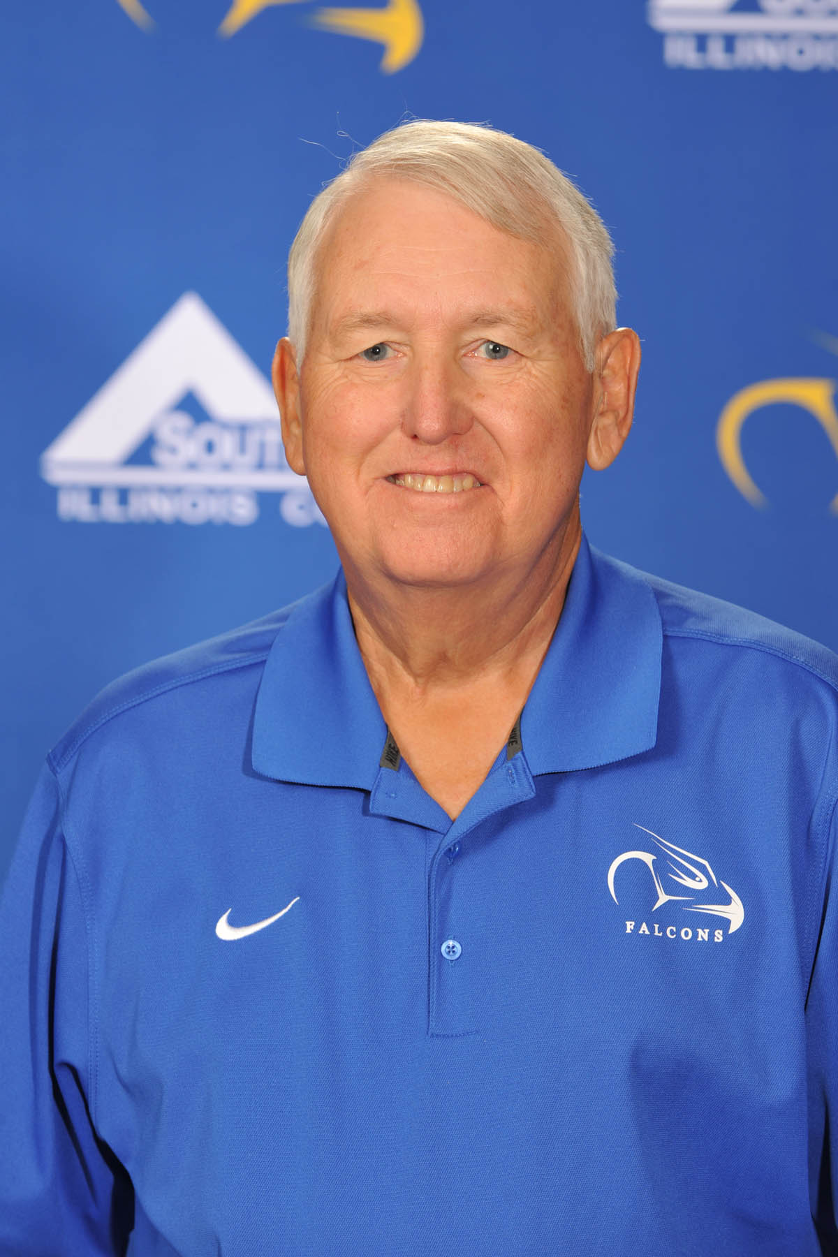 staff photo of Jerry Warren