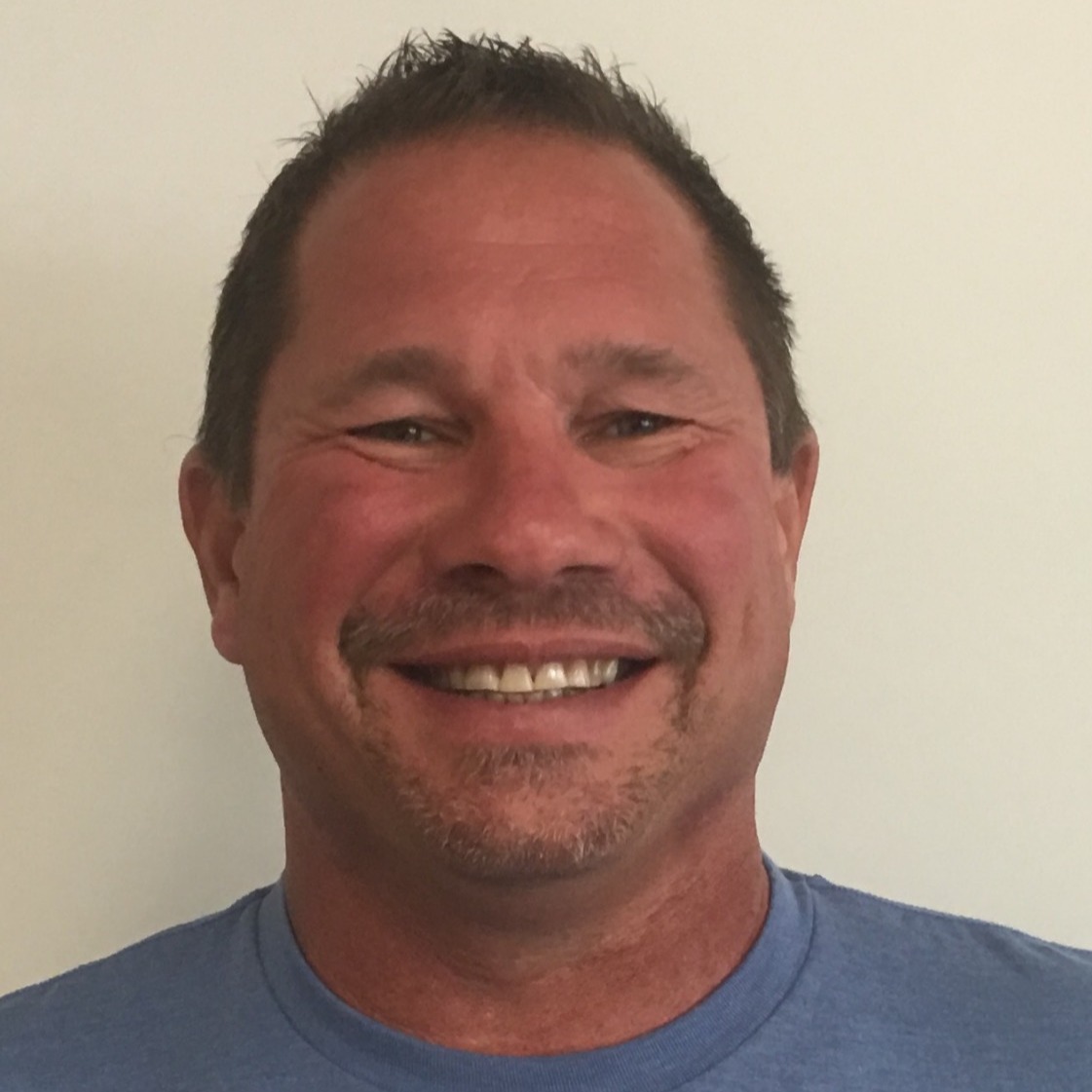 staff photo of Donnie Lindgren