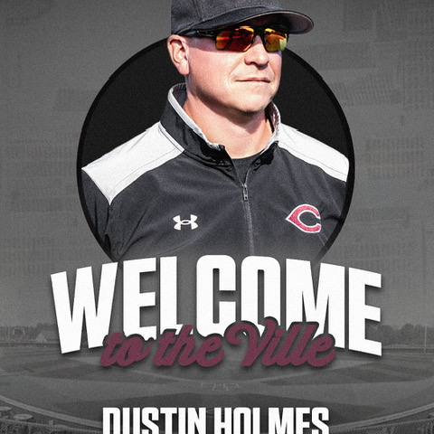 staff photo of Dustin Holmes