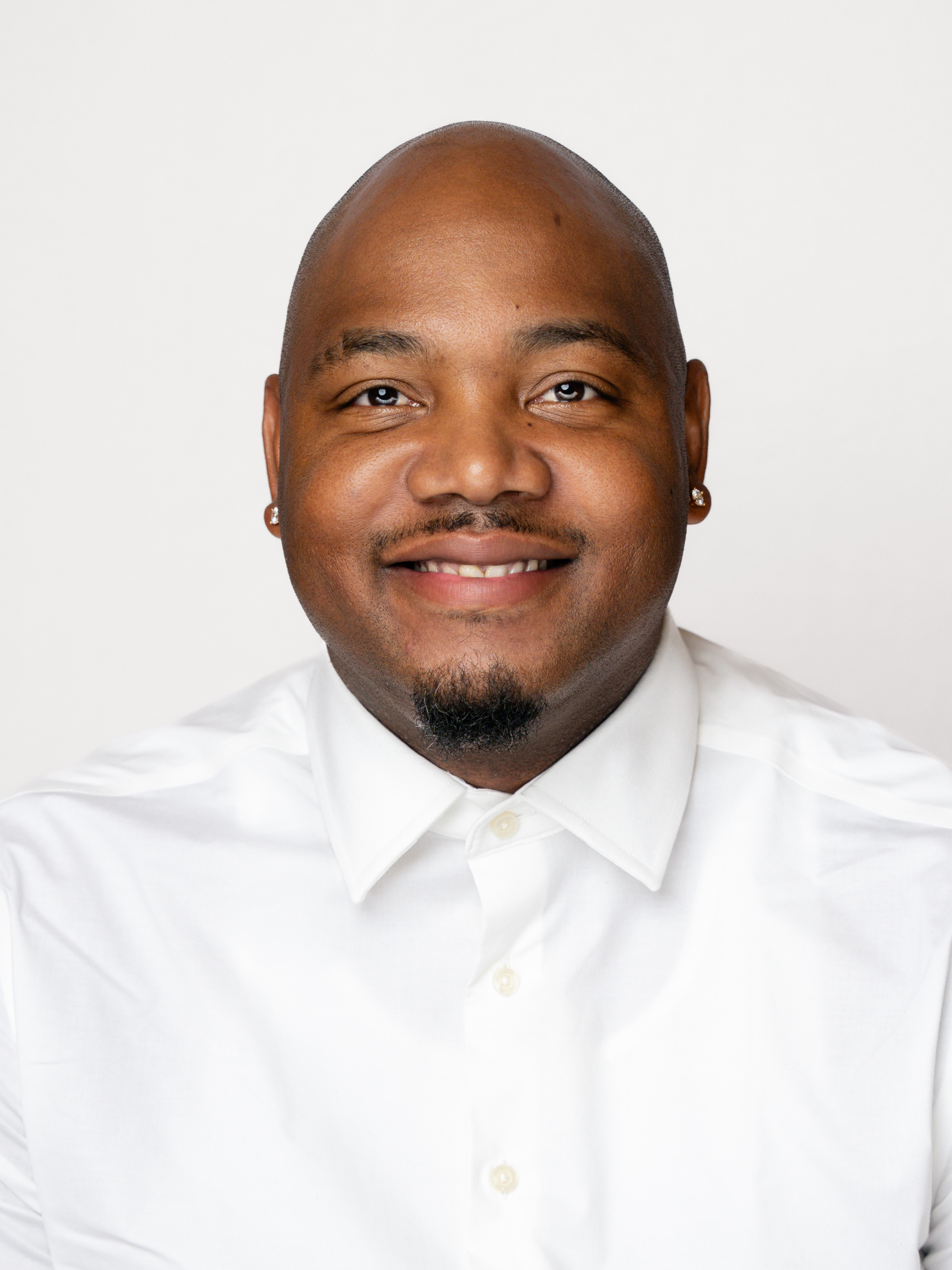 staff photo of Shawn Morgan