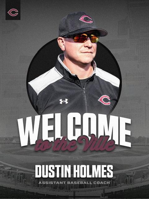 staff photo of Dustin Holmes