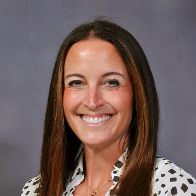 staff photo of Natalie Murray