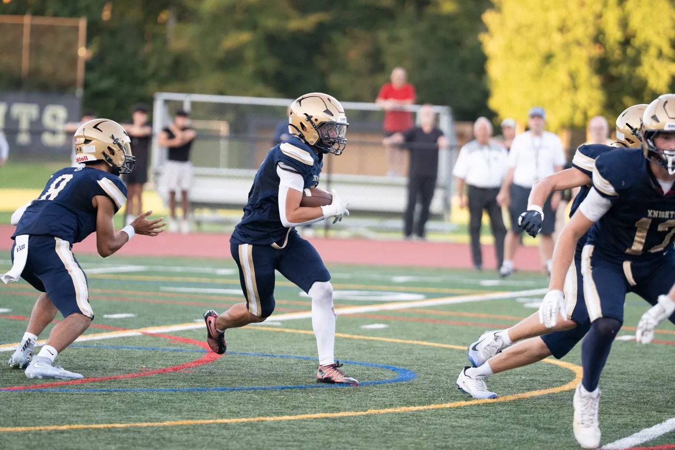 Old Tappan football keeps up torrid pace in win over Wayne Hills