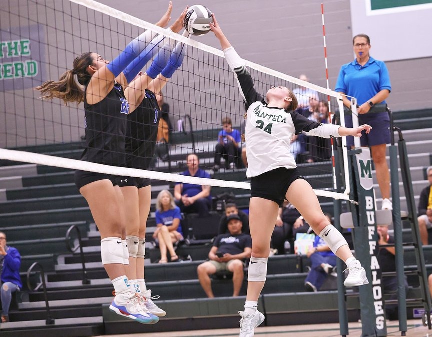 Buffaloes avenge loss, hand Sierra 1st VOL loss - Featured image
